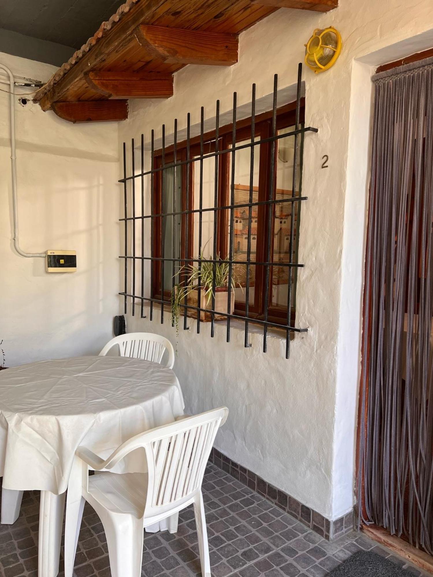 Hosteria Isabel Departamentos Y Habitaciones Con Bano Privado Las Grutas Zimmer foto